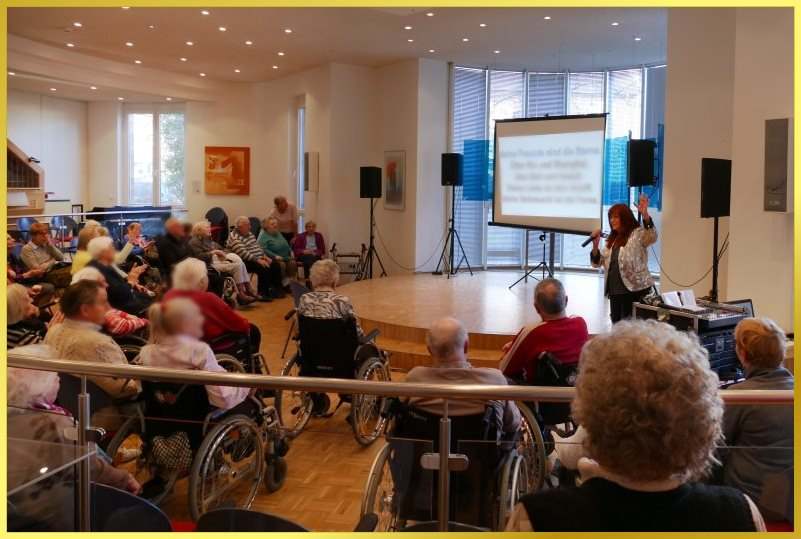 Mitsingkonzert mit Schlagerpiratin und Schatzi.