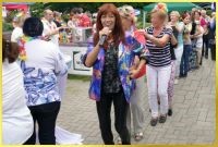 Polonaise mit S�ngerin