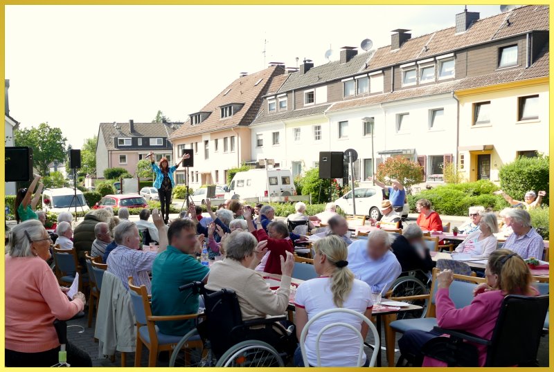 Schlagerpiratin auf der gro�en Sommerfest B�hne!