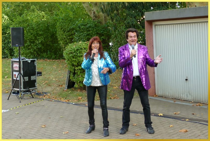 Schatzi und die Schlagerpiratin beim Hofkonzert.