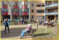 Schlagerpiratin beim gro�en Hofkonzert.