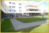 gro�er Abstand bei Auftritt