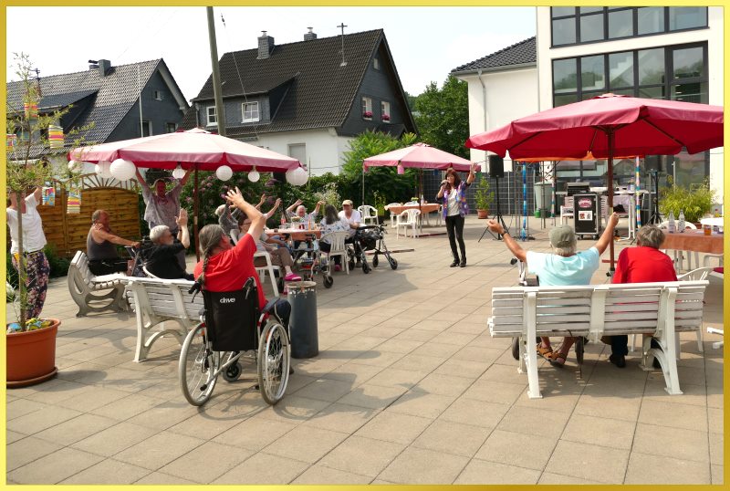 Sommerfest mit netten G�sten und Schlagerpiratin