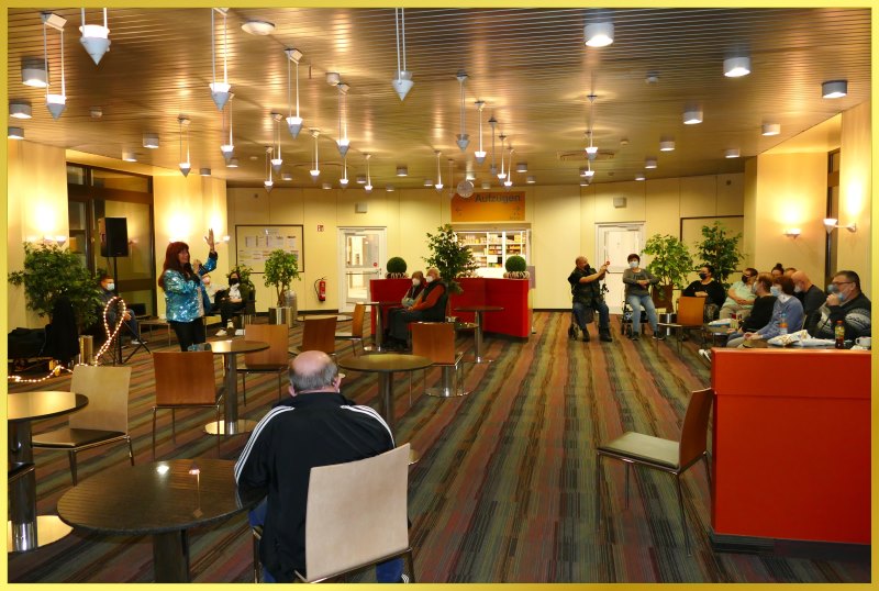 Silvester im Saal mit Schlagerpiratin