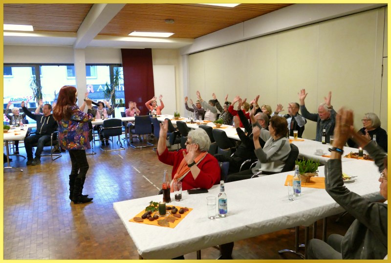 Alle H�nde zum Himmel.