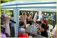 Sommerfest Schlagerpiratin singt.