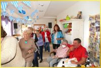 Oktoberfest im Aufenthaltsraum.