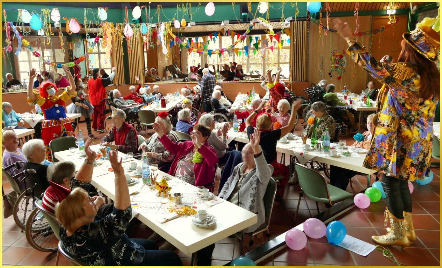 Bonner Karnevalssitzung mit Schatzi die Schlagerpiratin.