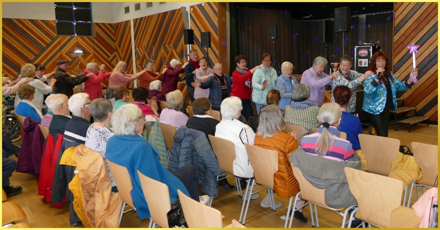 Gro�e Polonaise ind der Peter-Giesen-Halle mit der Schlagerpiratin.