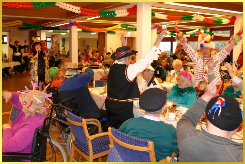 H�nde hoch und mitgemacht.