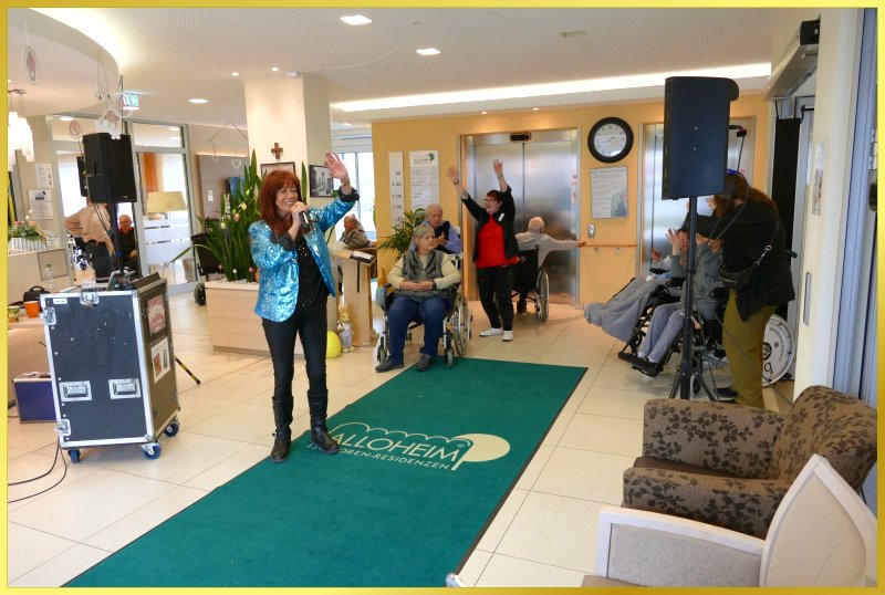 Schlagerpiratin singt im Alloheim