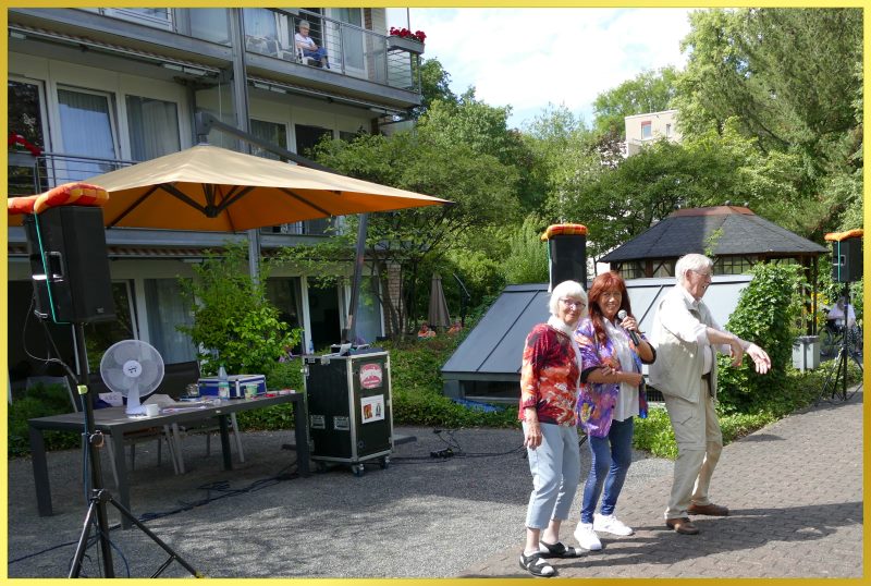 30 Grad Sommerfest mit Marina und Schatzi Ian.