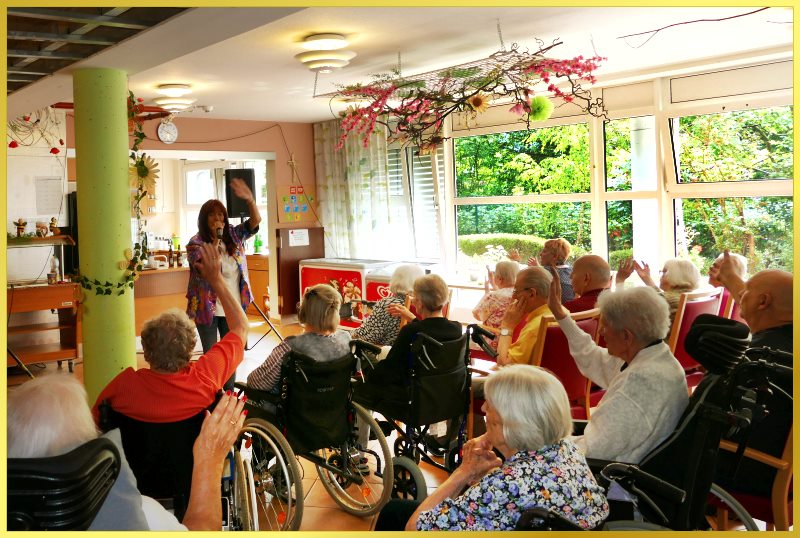 Sommerkonzert im Caf�.