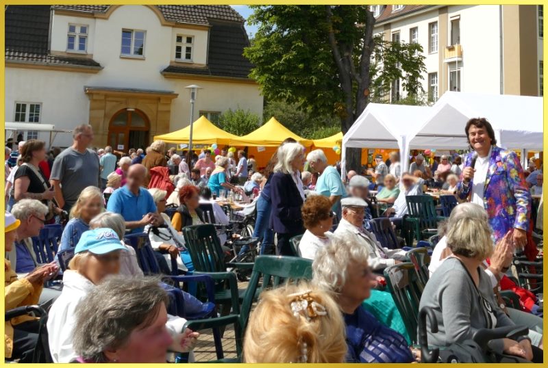 Annafest in K�ln mit Schatzi am Mikro.