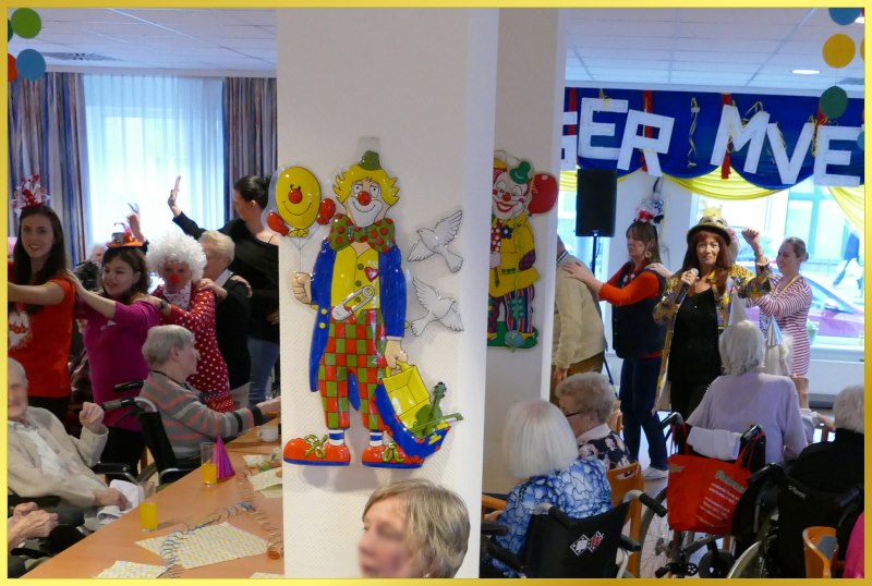 Karnevalsfeier mit der Schlagerpiratin.